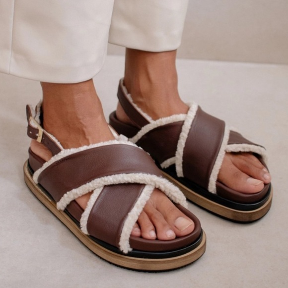 Alohas Marshmallow Brown Leather Sherling Sandals - Picture 3 of 8